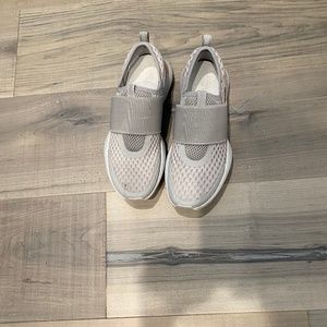 Sorel Kinetic strapped sneaker shoe